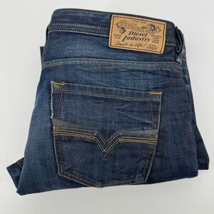 Diesel Larkee Regular Straight Jeans Mens 38x30 Blue Wash 0073N Denim